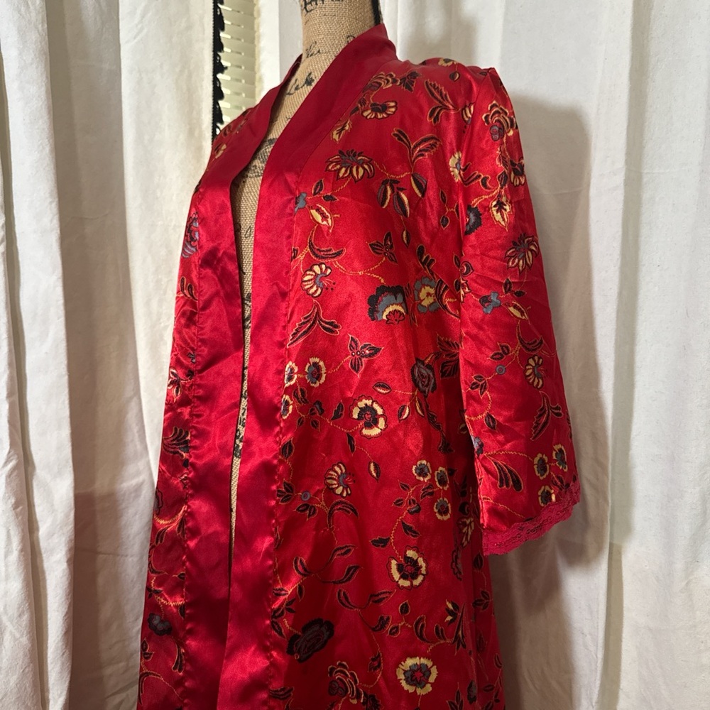 Red Satin Robe - Picture 2 of 6